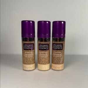 Covergirl hydro finish tint ( set of 3 ) NEW